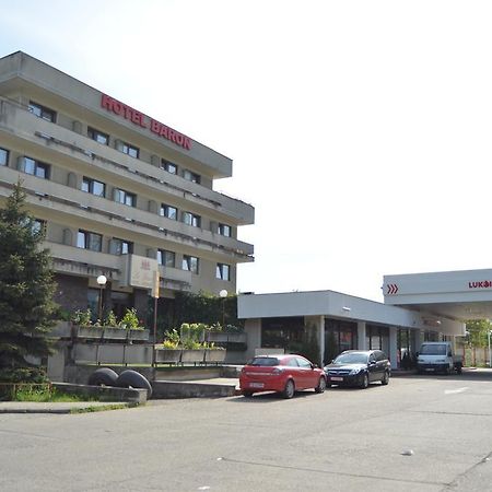 Hotel Le Baron Тімішоара Екстер'єр фото