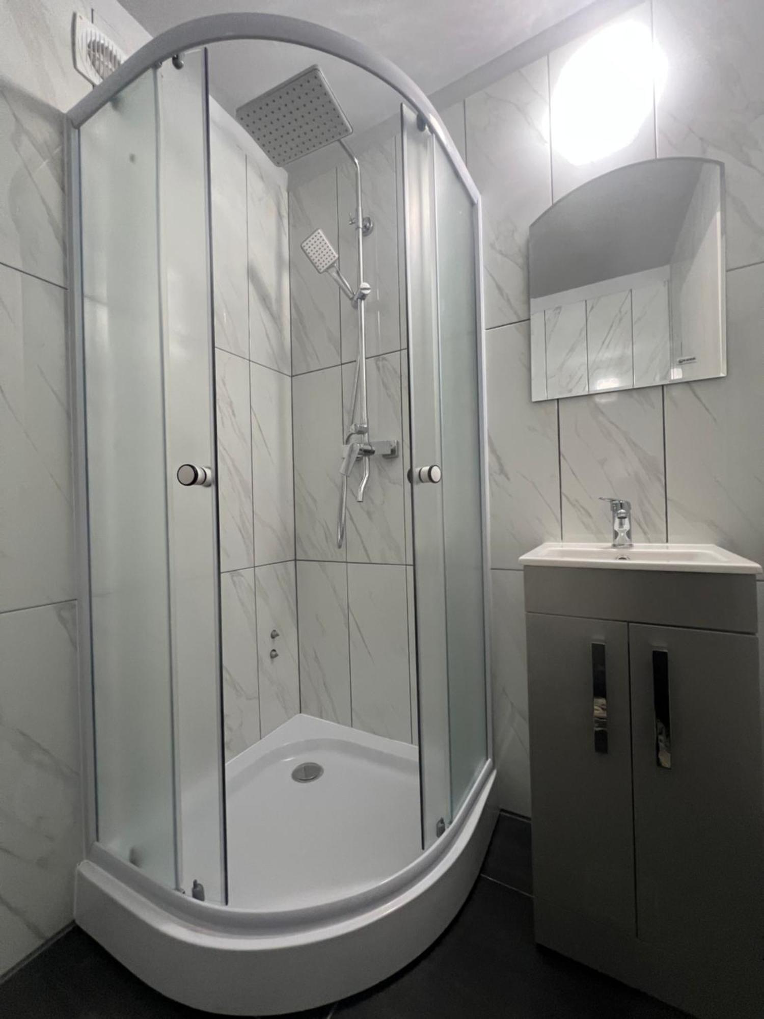 Hotel Le Baron Тімішоара Екстер'єр фото
